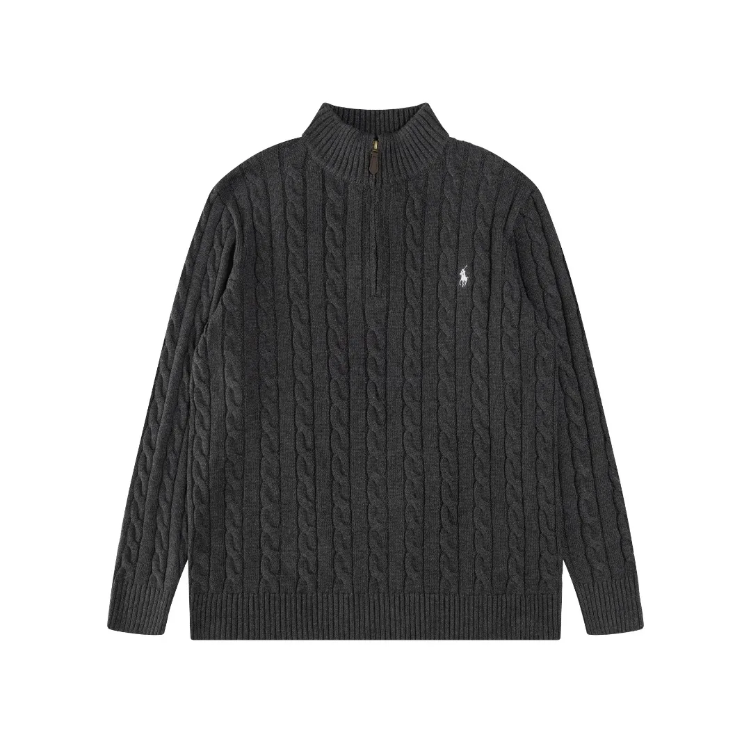 P236 #R92 RALPH LAUREN Ralph Lauren fifteen colors classic small label embroidery logo turtleneck pullover half-zip knitted cable sweater with high-density LOGO embroidery on the chest and original customized tag accessories. Made of pure cotton yarn, pure cotton is skin-friendly and comfortable, small label war horse embroidered twist turtleneck sweater 🐎 high quality, follow the blogger to learn how to wear it! Let’s buy a Ralph Lauren cable sweater. It’s a super hard-to-find series after it became popular. It’s hard to find one on the official website. It’s simple and practical to wear, with a lazy and loose feel. The thickened fabric has more texture, feels soft and delicate, and has a loose fit. Whether worn alone or layered, you can wear different styles of fashion with just one piece!   Size：XS S M L